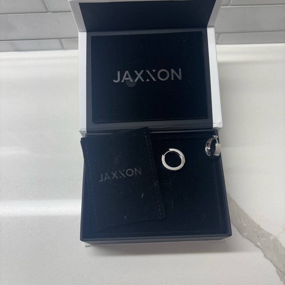 JAXXON Silver Hoop Earrings